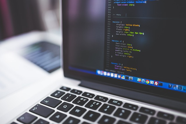 female computer systems engineer expert in server maintenance